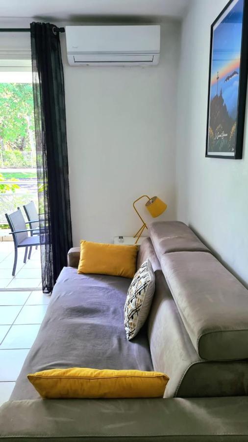 Nouveau ! Studio meublé, moderne, idéalement situé La Possession Extérieur photo